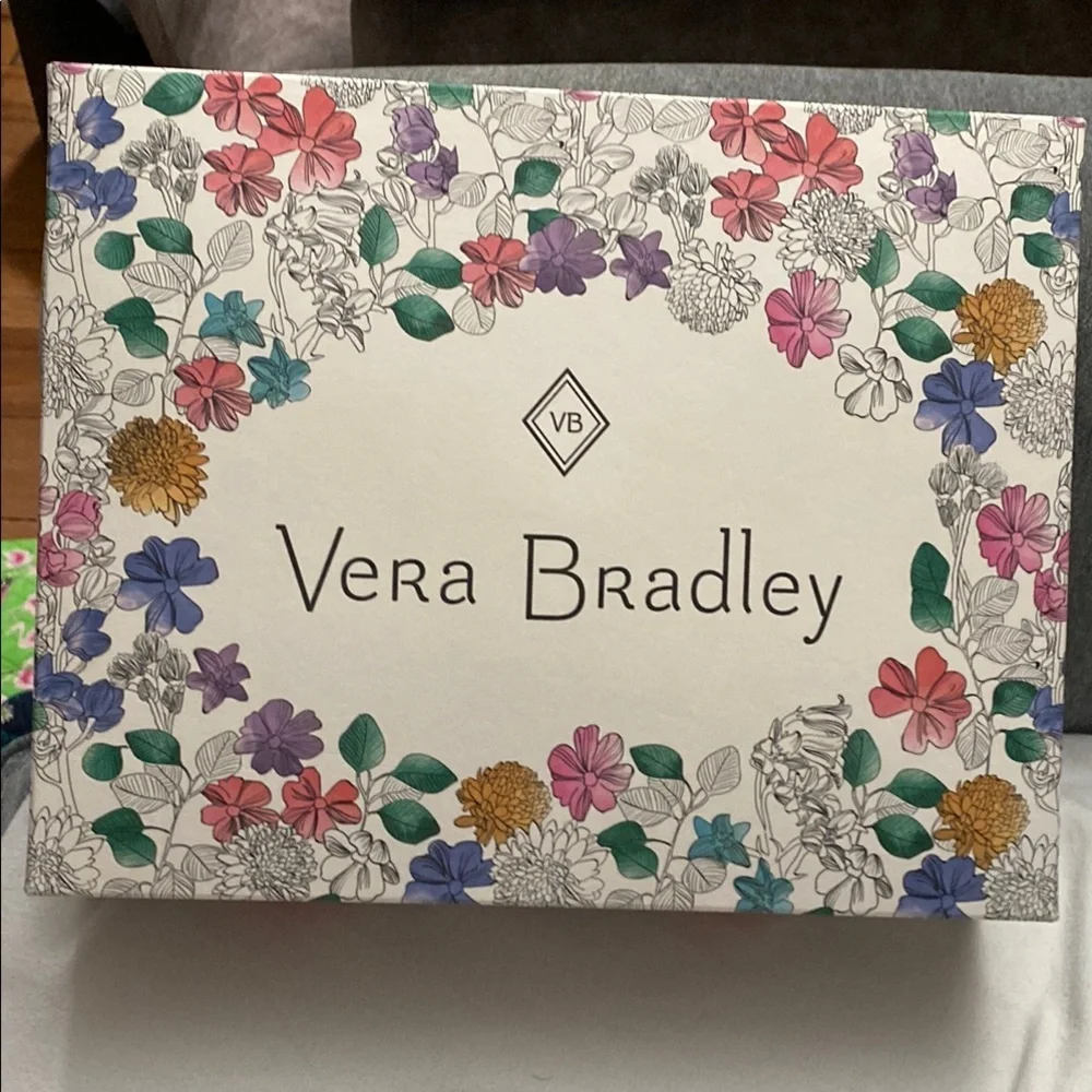 NIB/NWT Vera Bradley Floral Box with quilted cross body